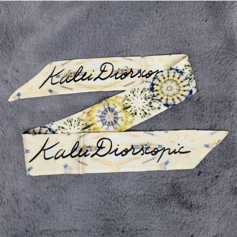 New Kaleidoscope Silk Skinny Scarf Twilly - Picture 4 of 5